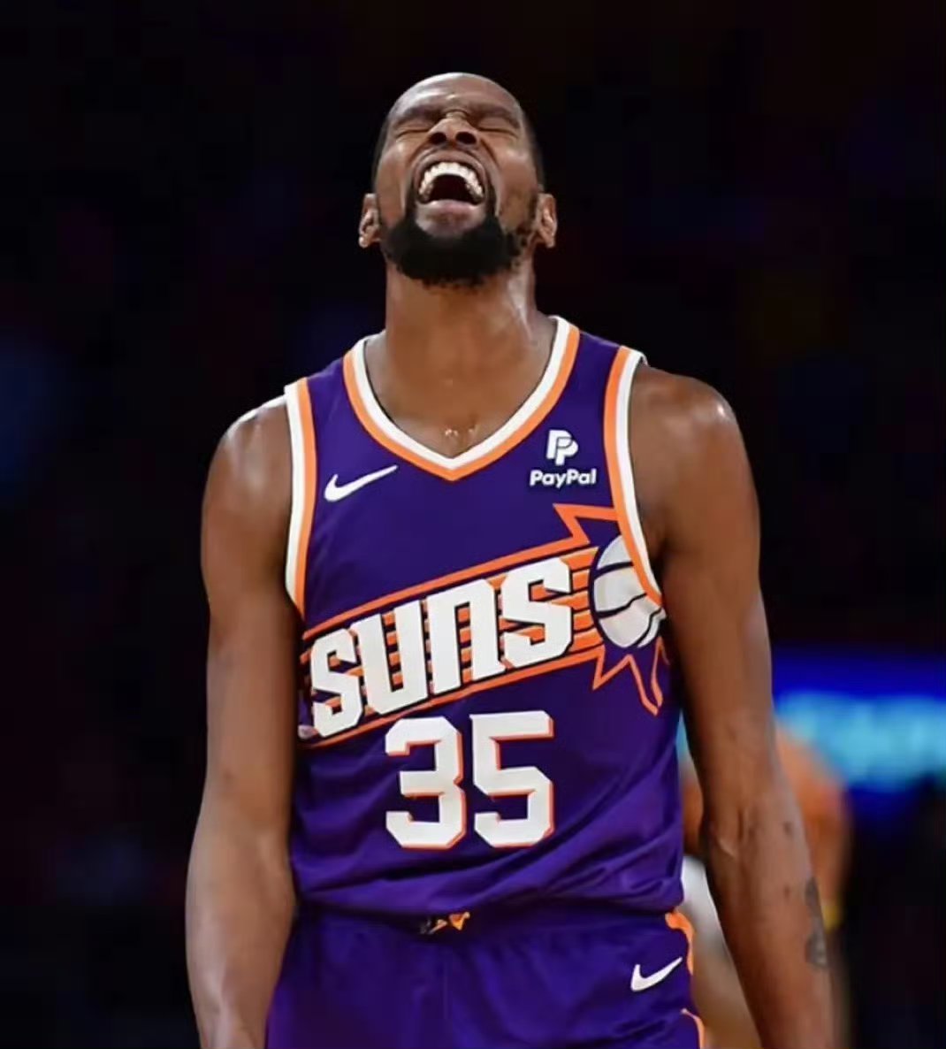 燕赵雄鲨队惊险晋级关中山猫队,足球巡回赛上演关键失误成转折!黑马成最大惊喜 燕赵雄鲨队惊险晋级关中山猫队,足球巡回赛上演关键失误成转折!黑马成最大惊喜