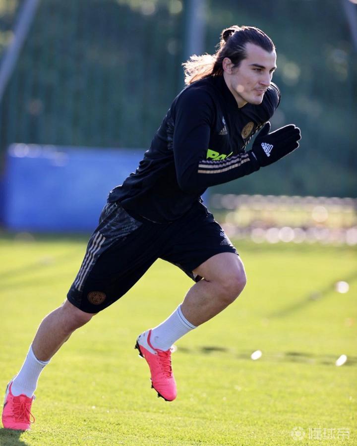 包含纽约尼克斯内部会议纪要流出——国际比赛日伤情更新,欧联使命明确,控场能力受关注的词条 包含纽约尼克斯内部会议纪要流出——国际比赛日伤情更新,欧联使命明确,控场能力受关注的词条