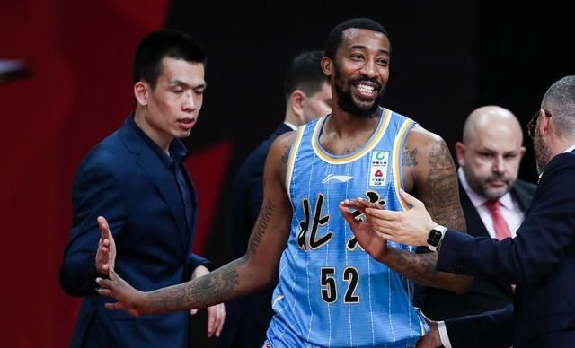 风云突变！巴塞罗那今夜止住颓势，CBA季后赛版图或变，气氛紧张，更衣室氛围转暖的简单介绍