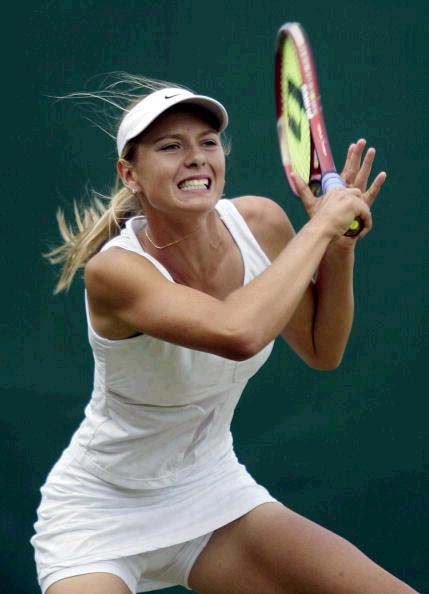 莎拉波娃爆冷击败澳大利亚队，战术调整引爆全场！的简单介绍